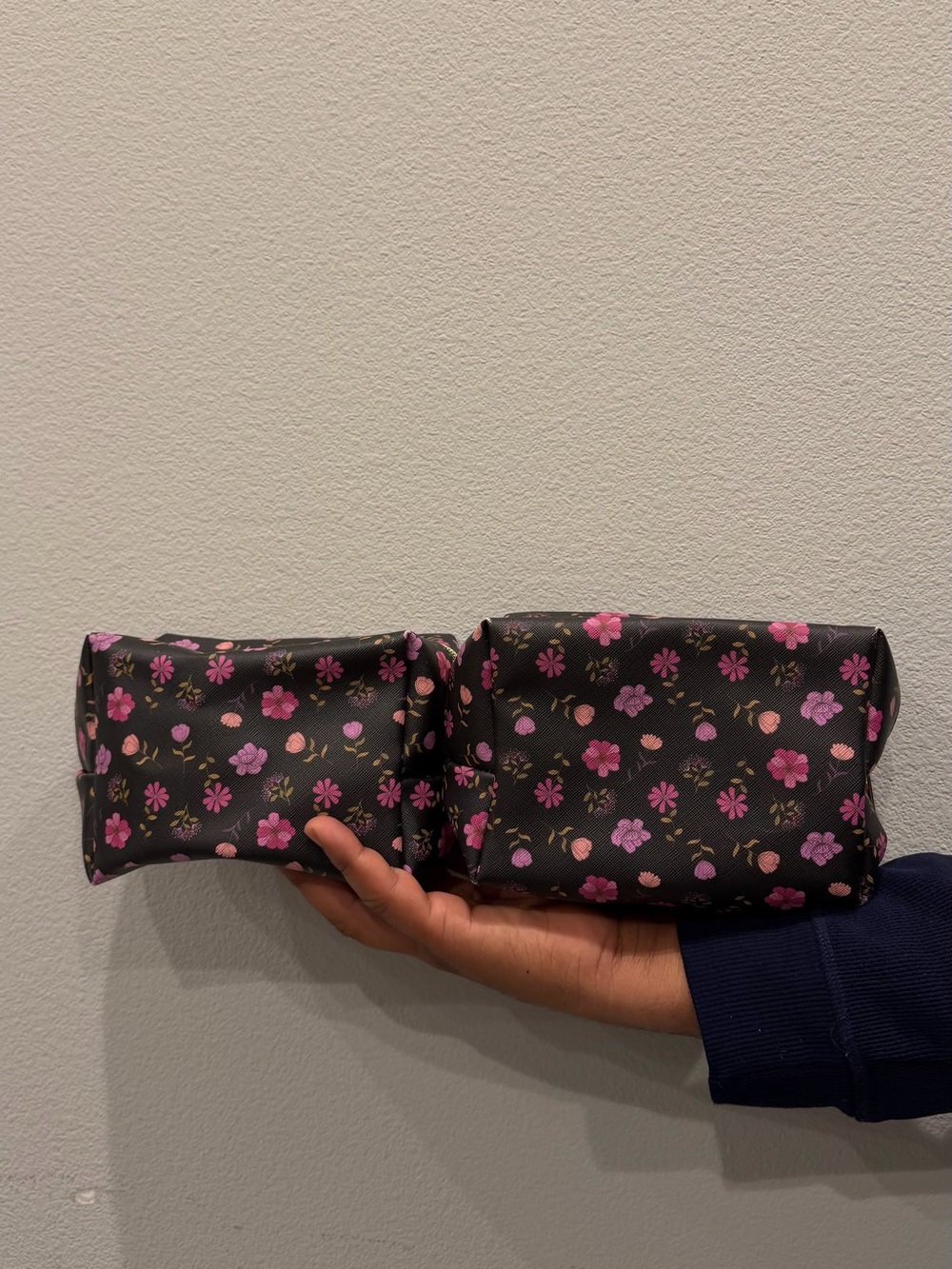 Set of 2 Black Floral Cosmetic Bag Makeup
Pouch Travel Toiletry Case